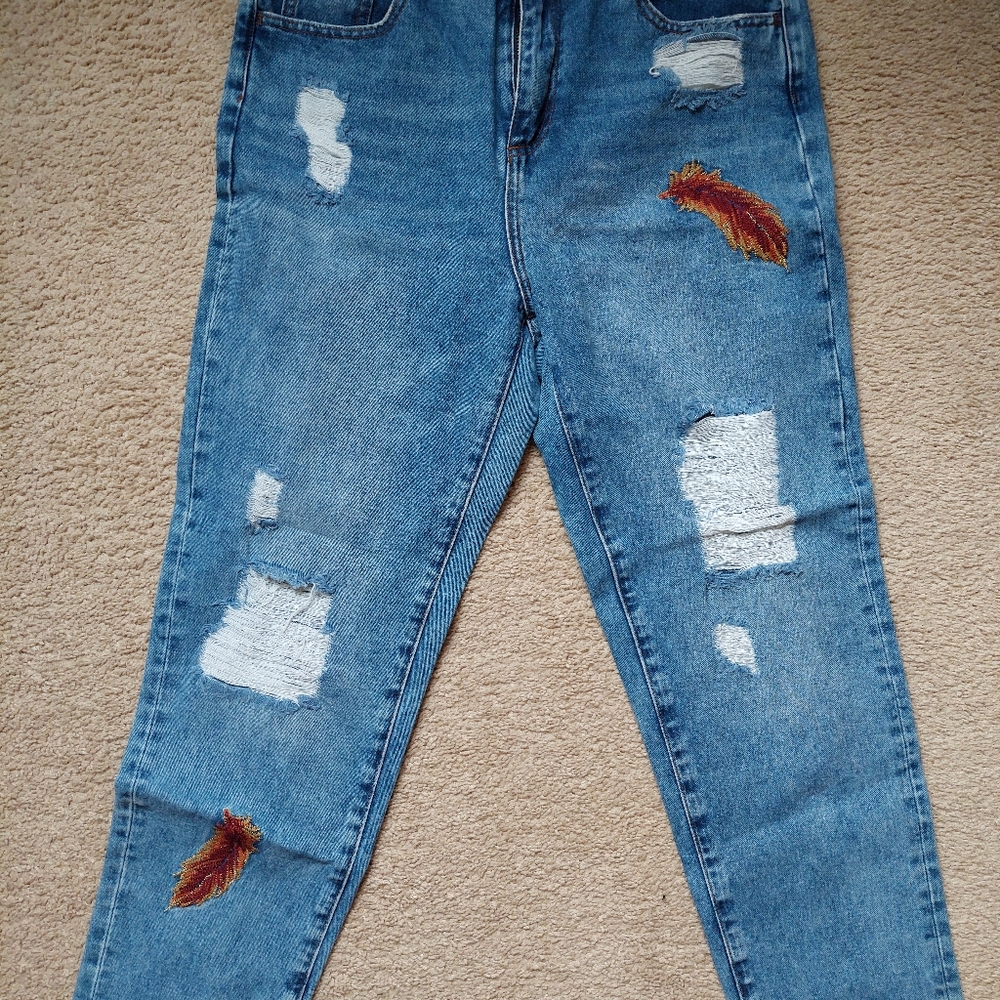 L size.       Jeans